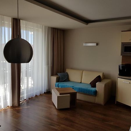 Marina Jastarnia Apartamenty w budynku z Basenem Ruang foto