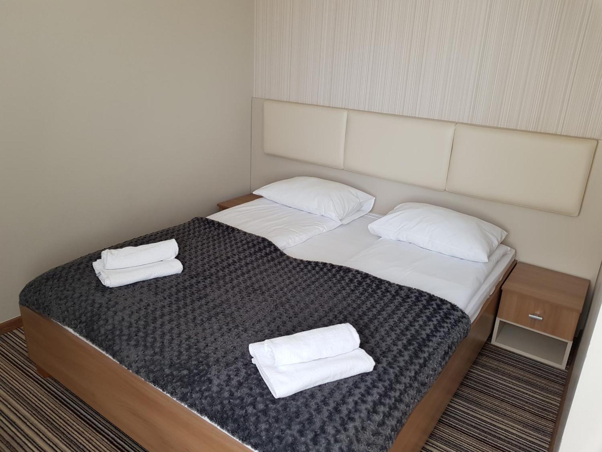 Marina Jastarnia Apartamenty w budynku z Basenem Ruang foto