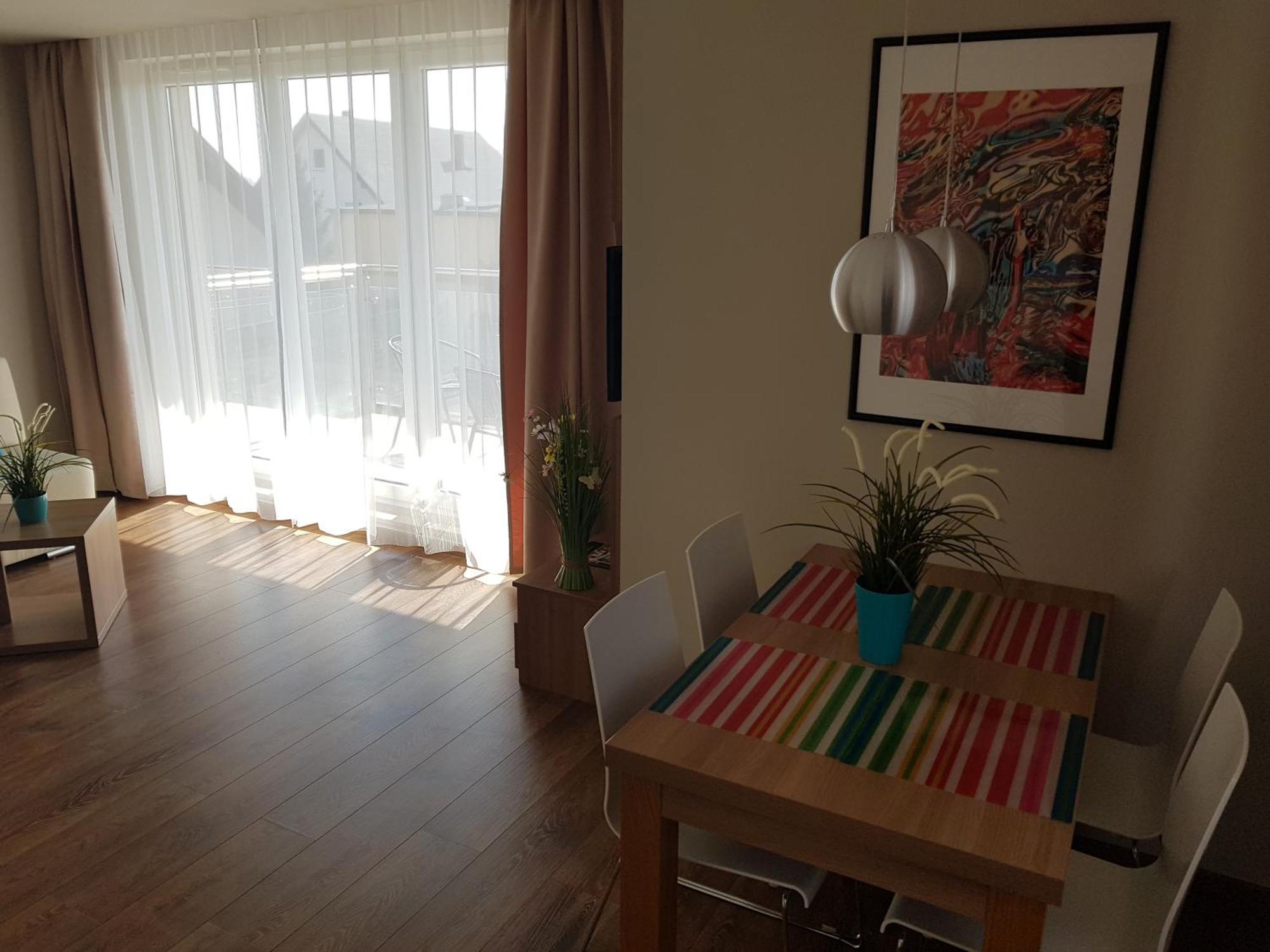 Marina Jastarnia Apartamenty w budynku z Basenem Ruang foto