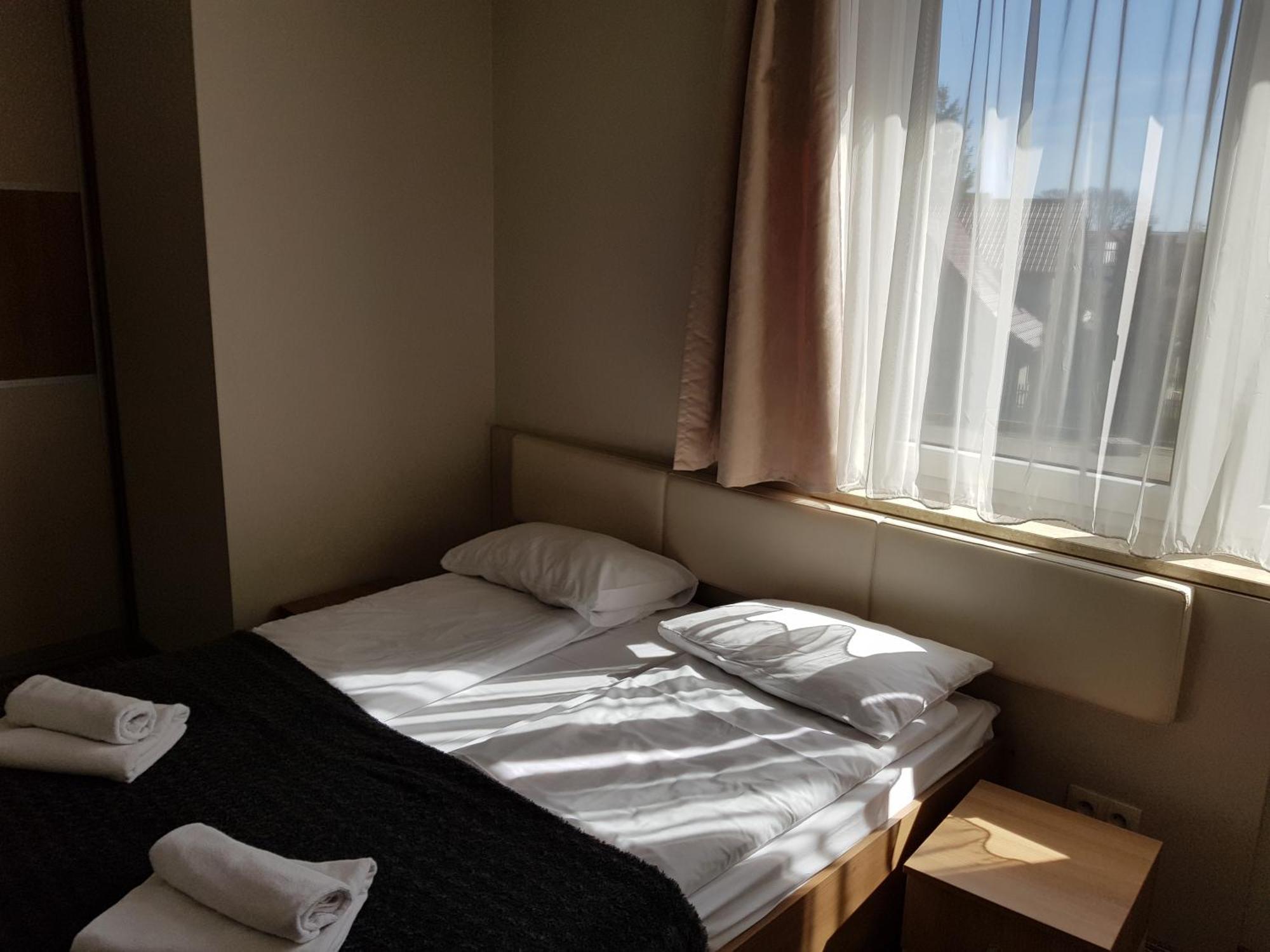 Marina Jastarnia Apartamenty w budynku z Basenem Ruang foto