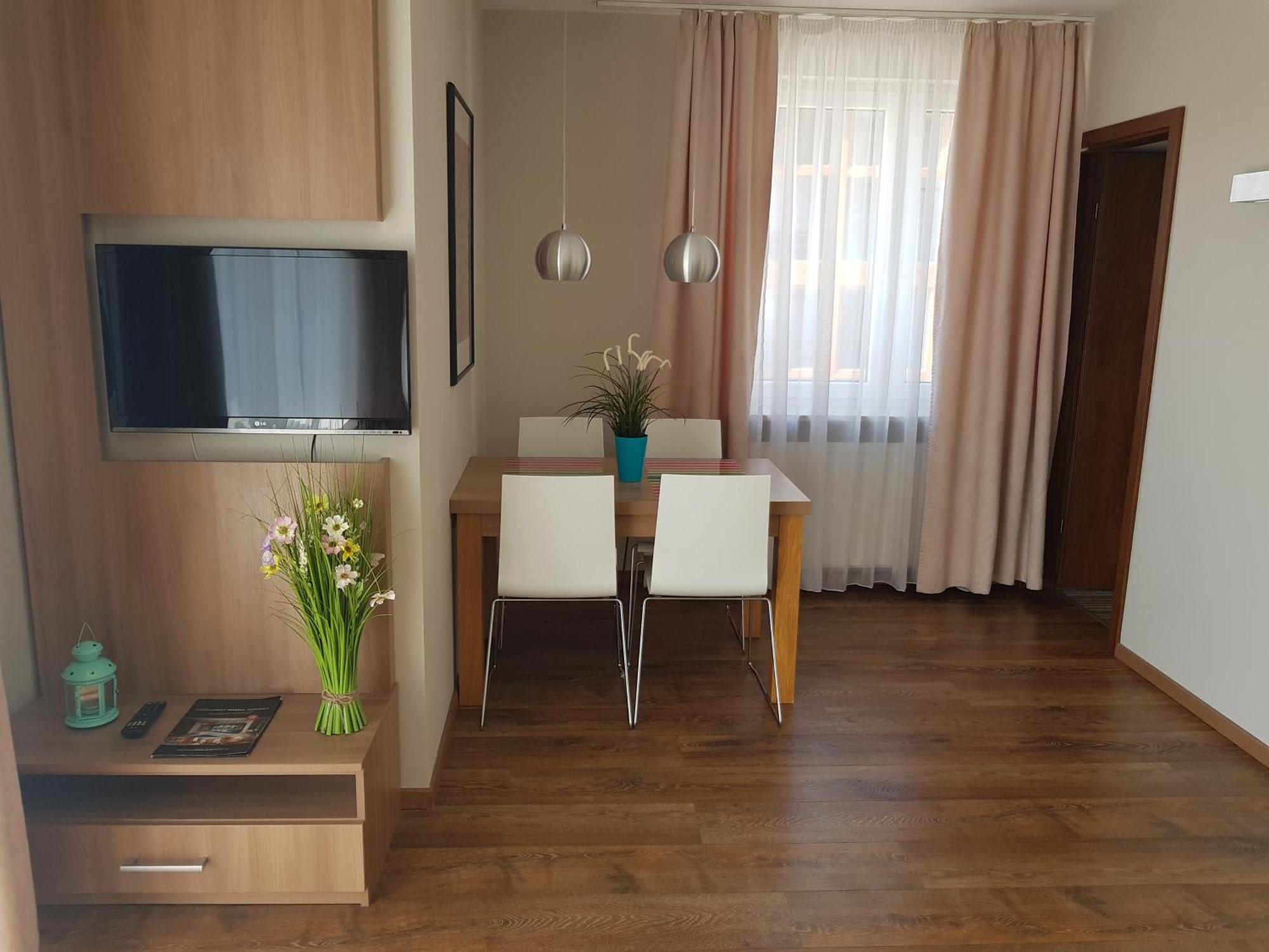 Marina Jastarnia Apartamenty w budynku z Basenem Ruang foto