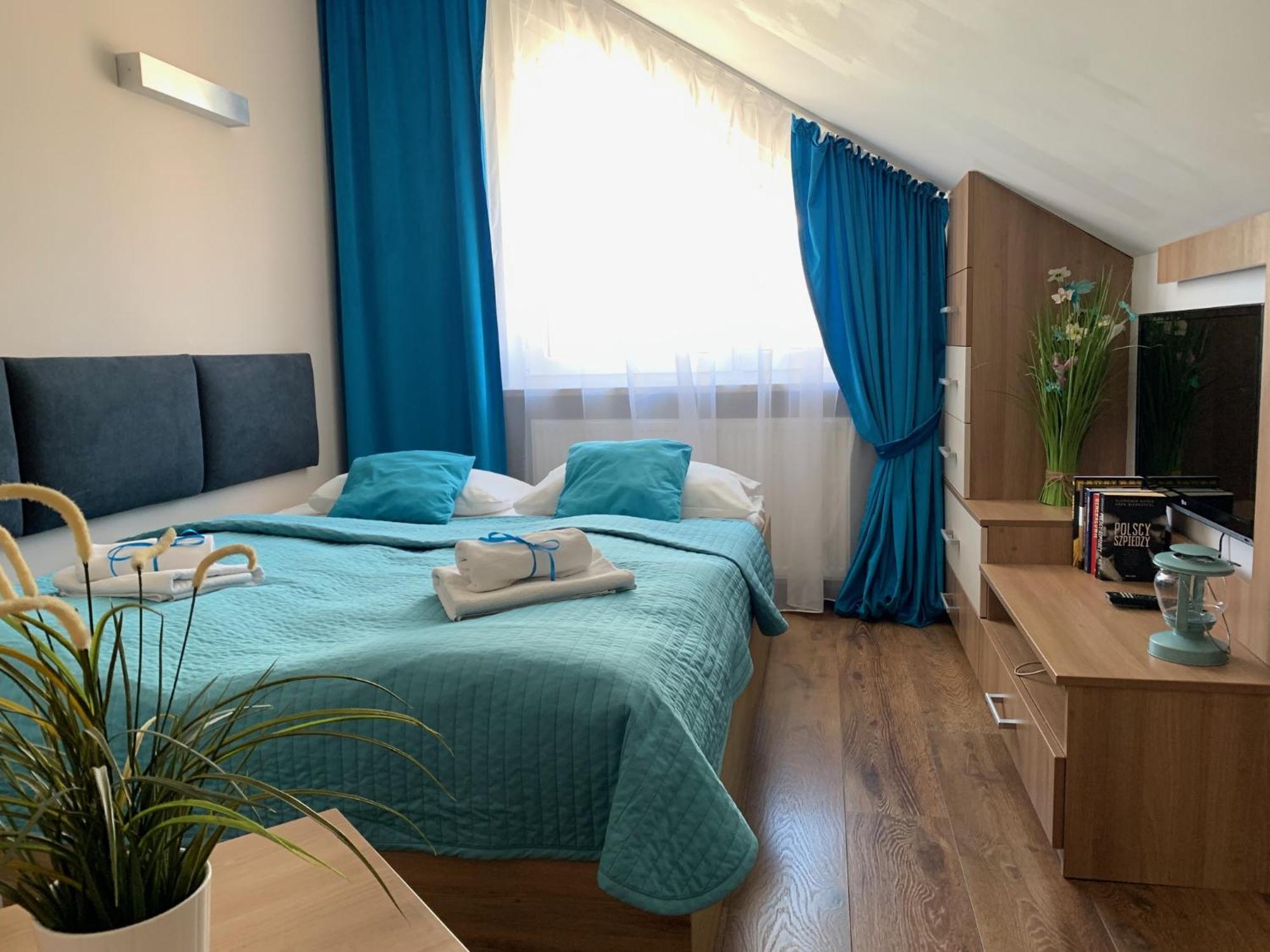 Marina Jastarnia Apartamenty w budynku z Basenem Ruang foto