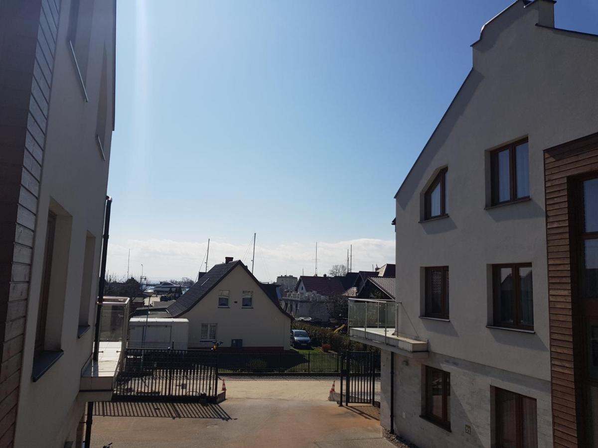 Marina Jastarnia Apartamenty w budynku z Basenem Bagian luar foto