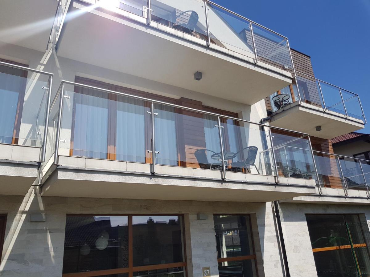 Marina Jastarnia Apartamenty w budynku z Basenem Bagian luar foto
