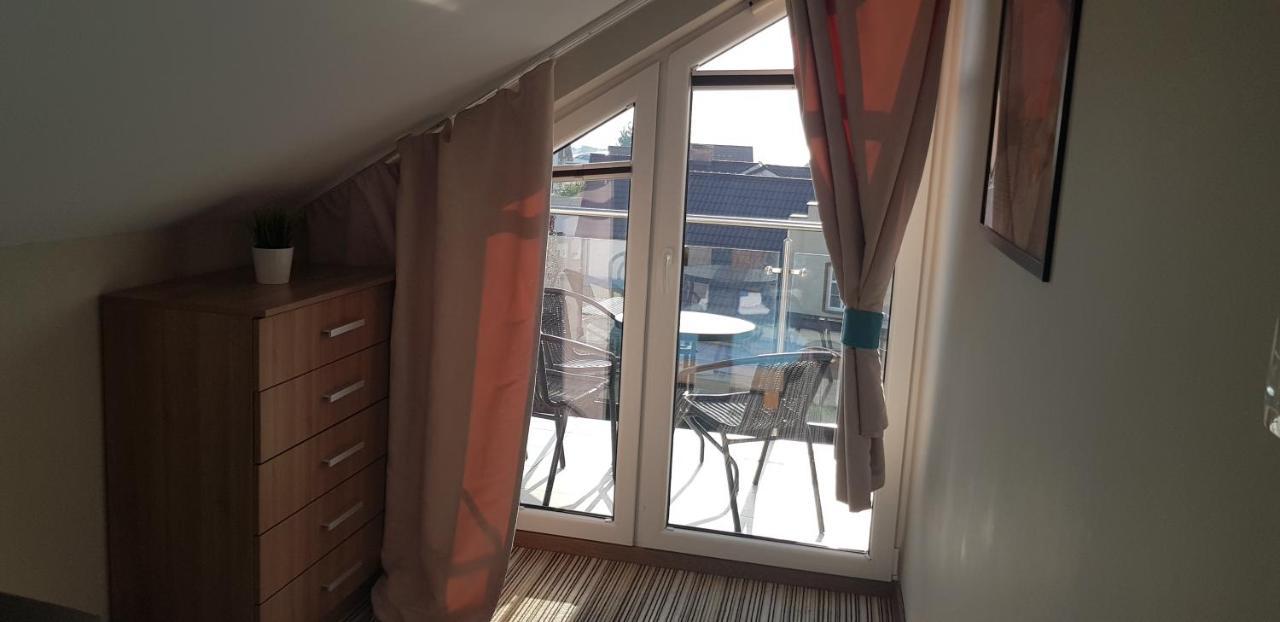 Marina Jastarnia Apartamenty w budynku z Basenem Bagian luar foto